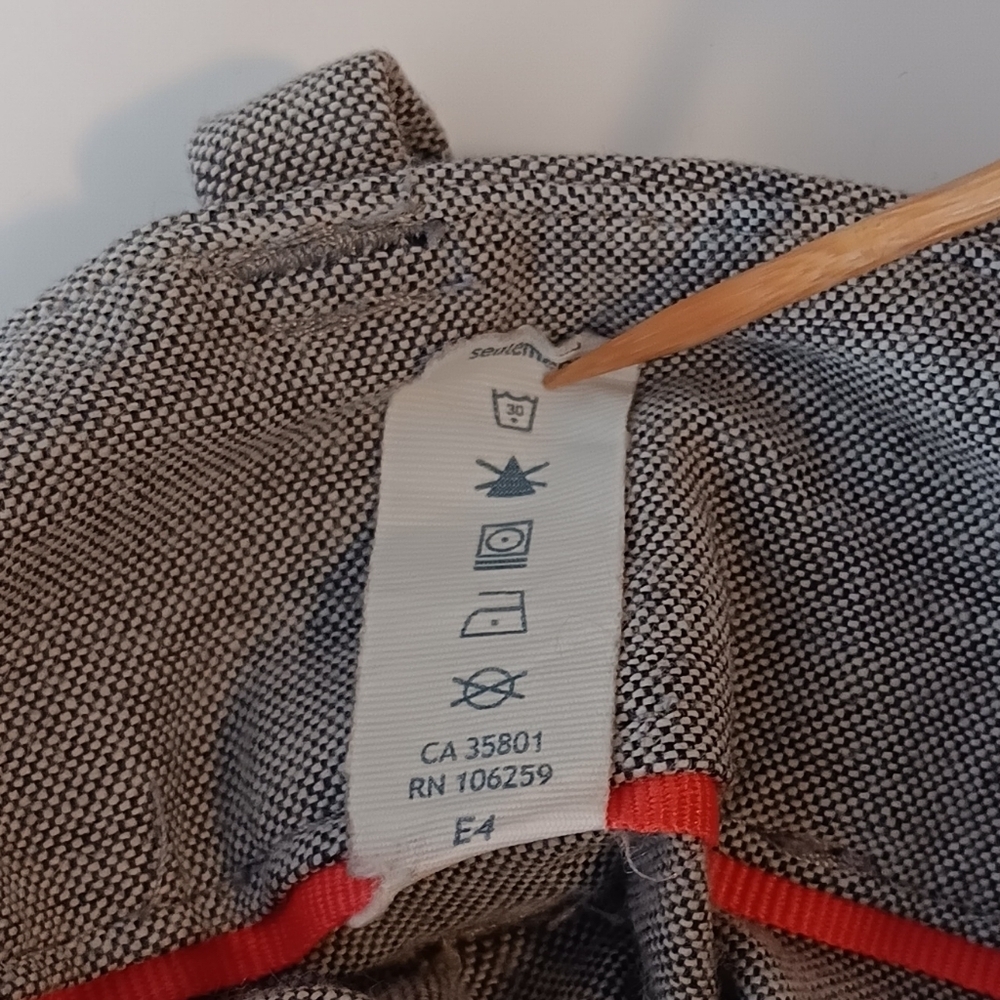 Lululemon Gray Athletica Short Men's Sz 40 - Picture 9 of 10